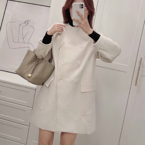 Zara Double Breast Buttoned Coat - Picture 3 of 7